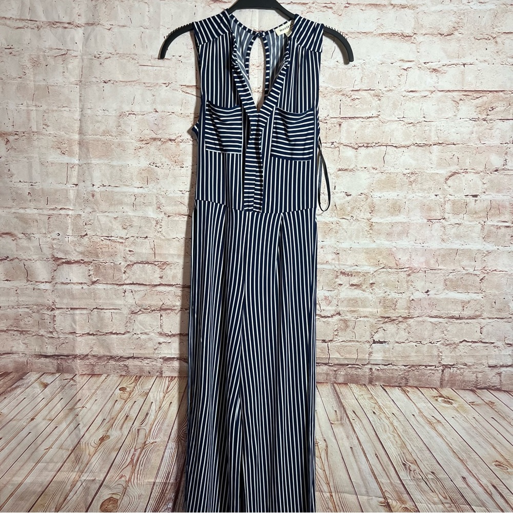 Monteau navy white striped sleeveless jumpsuit size small